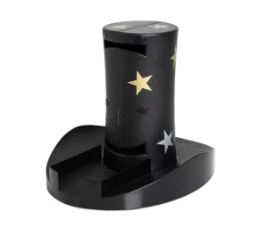 Magisk hat kortvender til at vende spillekort sort