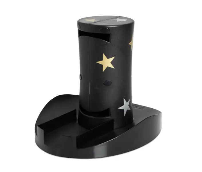 Magisk hat kortvender til at vende spillekort sort