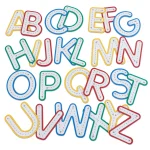 Farverige bogstaver til at føle og skrive