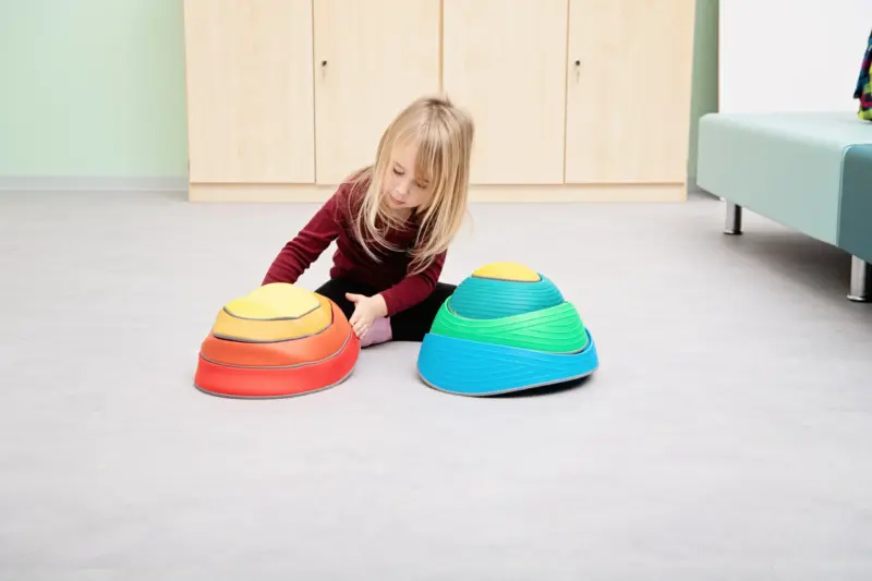 Balance-øer – farverig leg og motoriktræning i ét!